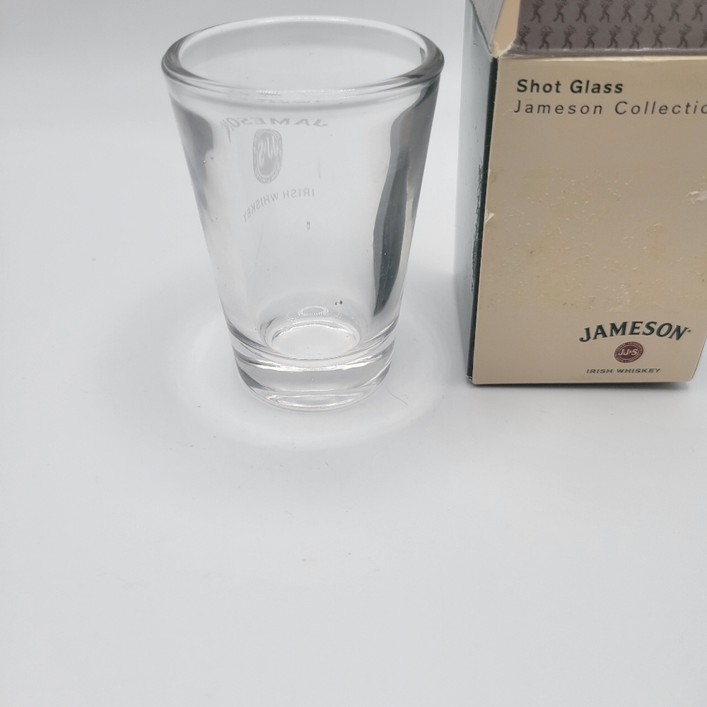 Jameson Shot Glass In Box - Picture 3 of 4